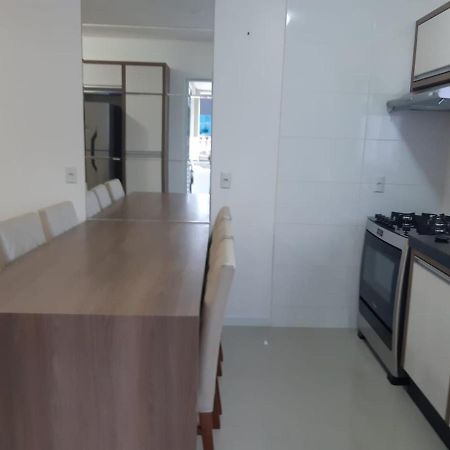 Apartamento 2 Dormitorio Praia De Bombas Appartement Bombinhas Buitenkant foto